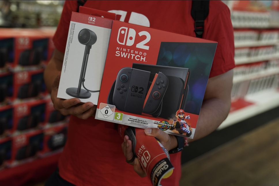 Nintendo Switch 2が販売記録を更新！ 任天堂に死角はある